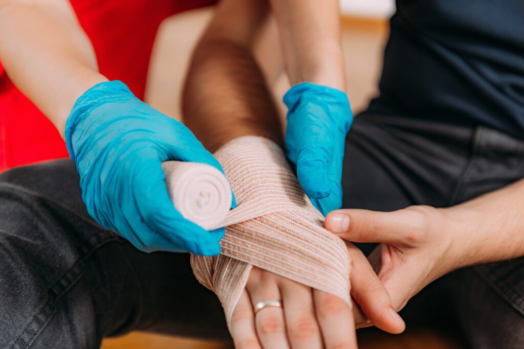 Emergency First Aid at Work Training | Jason Rowley Ltd